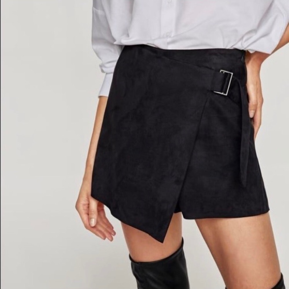 Zara Suede Buckle Mini Skort
